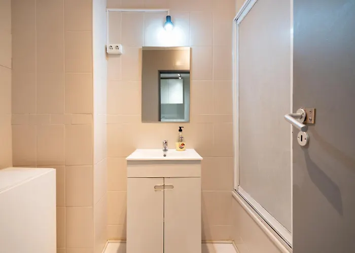 In Bairro Alto 2 - Charm *